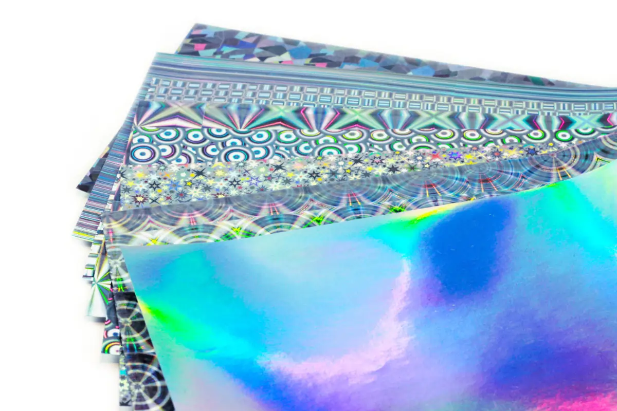 DIFFERENT TYPES OF FOILS HOLOGRAPHIC PATTERNS