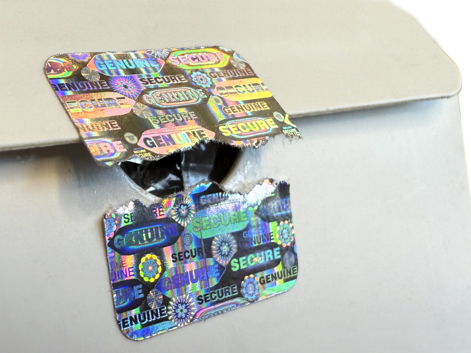 ECO-LABEL für nachhaltige Hologrammaufkleber. Hologrammaufkleber aus Papier ohne Plastik für recyclingfähige Produkte.